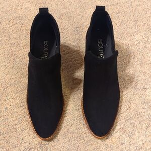 Black suede 8 slip on booties mint condition